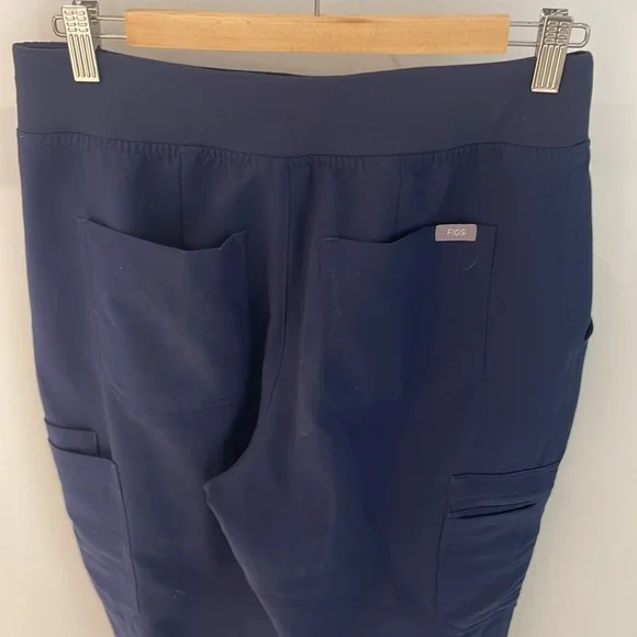 Figs Scrub Pants - Picture 5 of 5